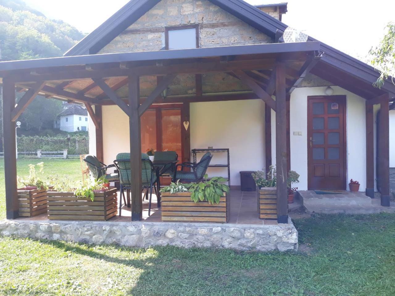 Apartmani Jovanovic Perucac Extérieur photo